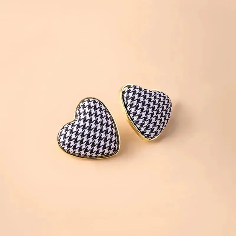 Chic Houndstooth Heart Corduroy Stud Earrings