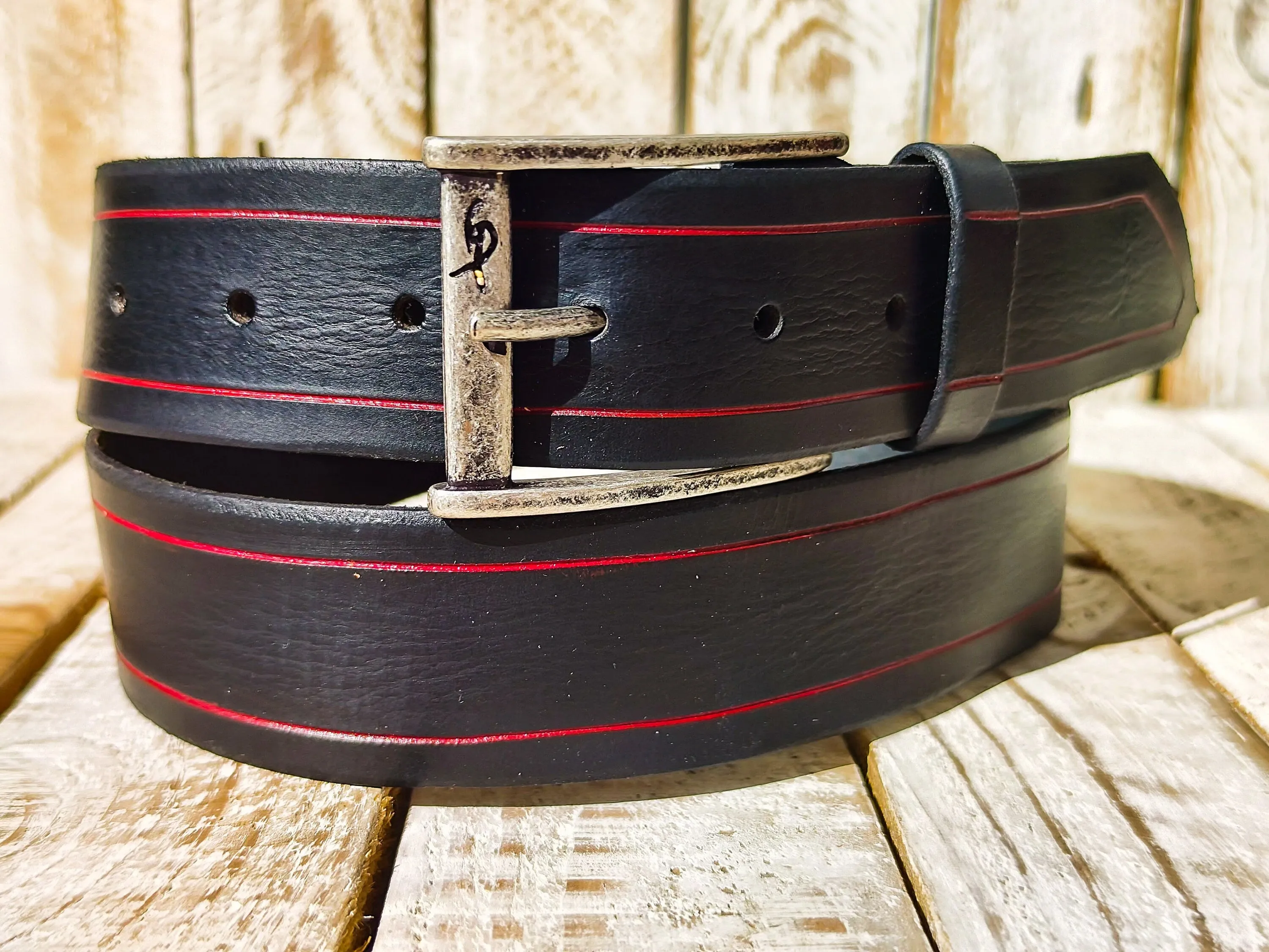 Handmade Leather Belt for Men - Fathers Day Gift - Unique Mens Fashion Accessory