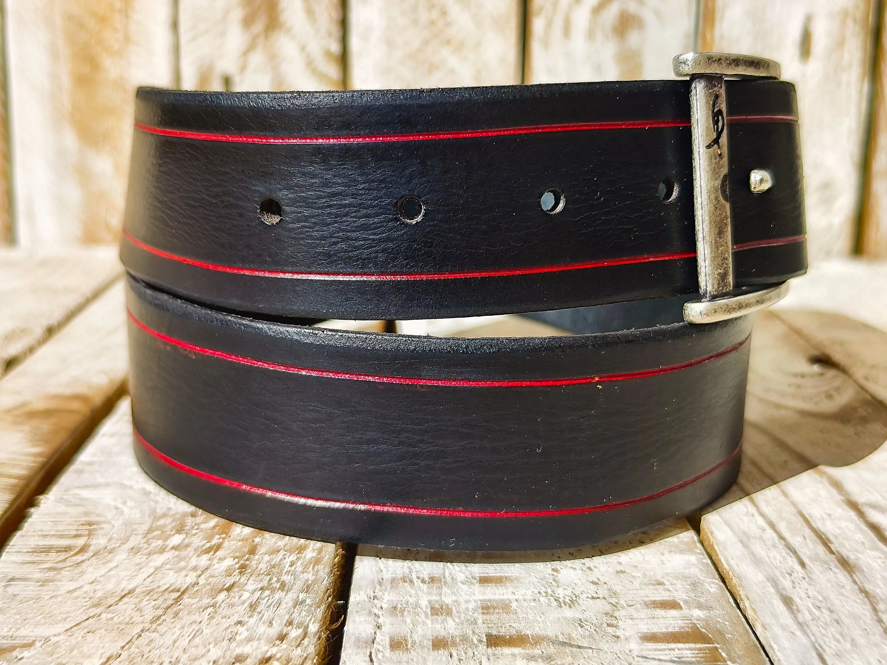 Handmade Leather Belt for Men - Fathers Day Gift - Unique Mens Fashion Accessory