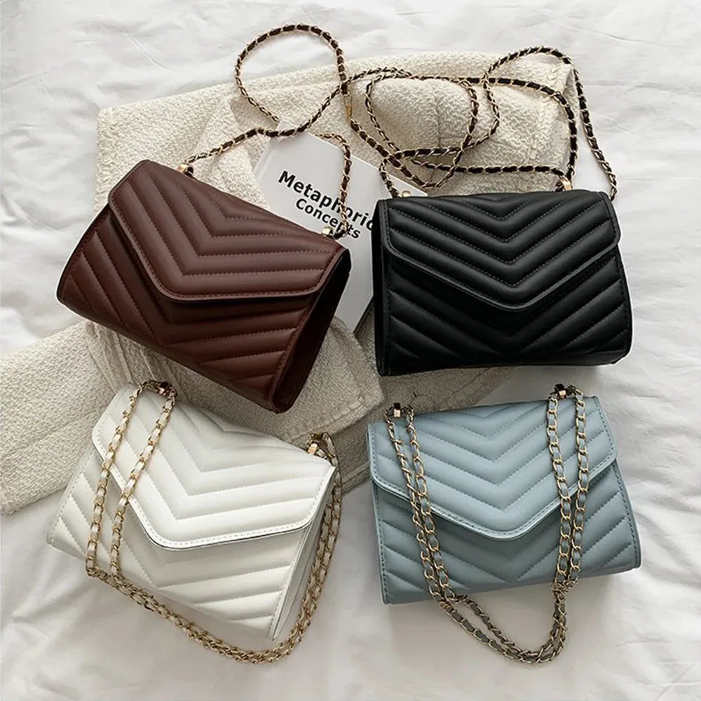 Luxury Embossed Retro Style Fashion Leather Shoulder Crossbody Saddle Handbag for Women's Messenger Bags