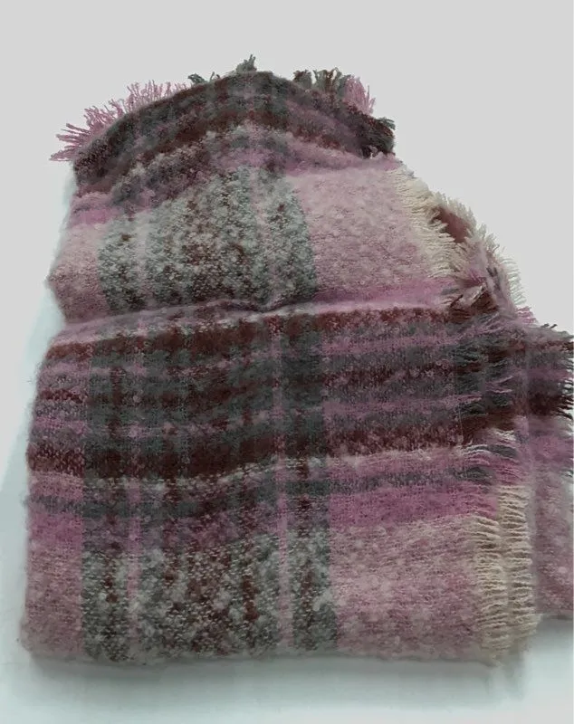 Steve Madden Women's Purple Knitted Winter Beanie Hat & Scarf Set
