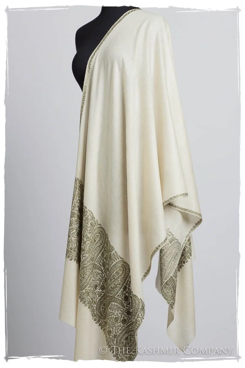 The Sophistiqué Ivoire Vignoble Empress Paisley Shawl