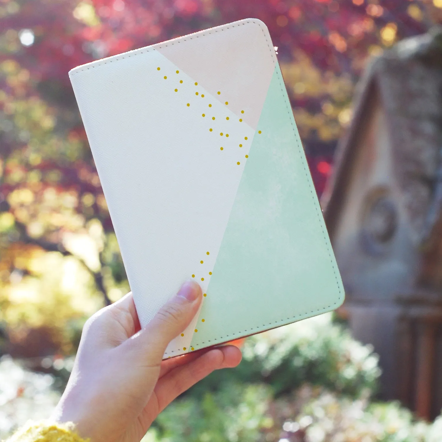 Travel Wallet - Simple Scandi Luxe