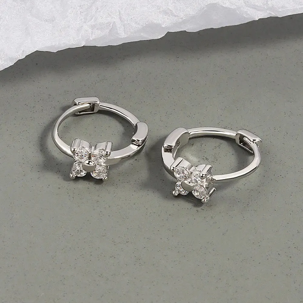 Women Minimalist Butterfly Diamond Stud Earrings